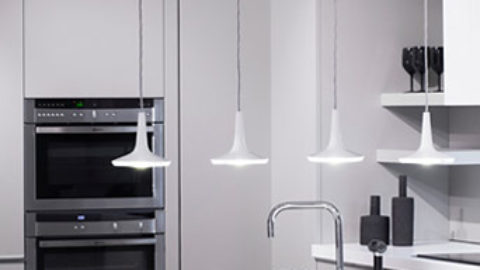 The Molteni Store is lighting up by Oluce