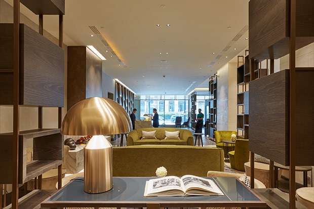 Oluce in the restyling of the Hilton Hotel in Milan