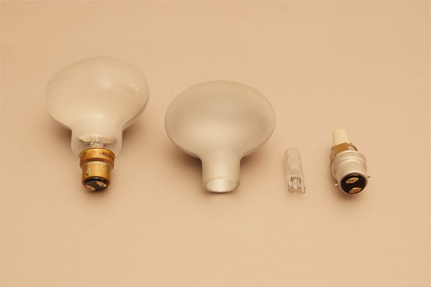 Oluce presents the alternative to the Cornalux bulb